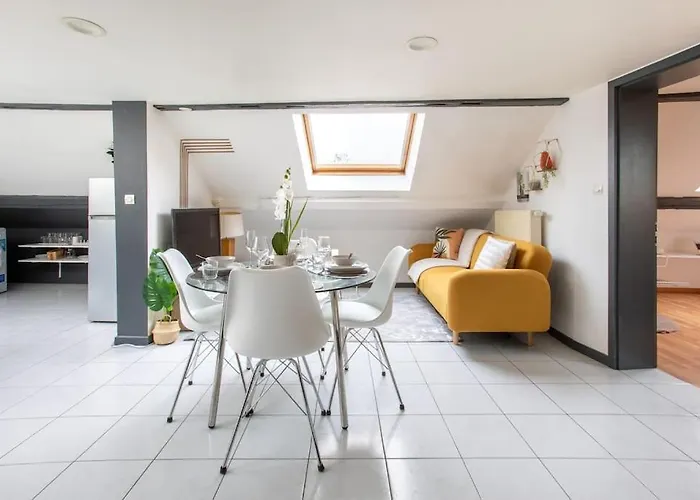 Apartament Le Lumina - Style Et Confort Au Centre